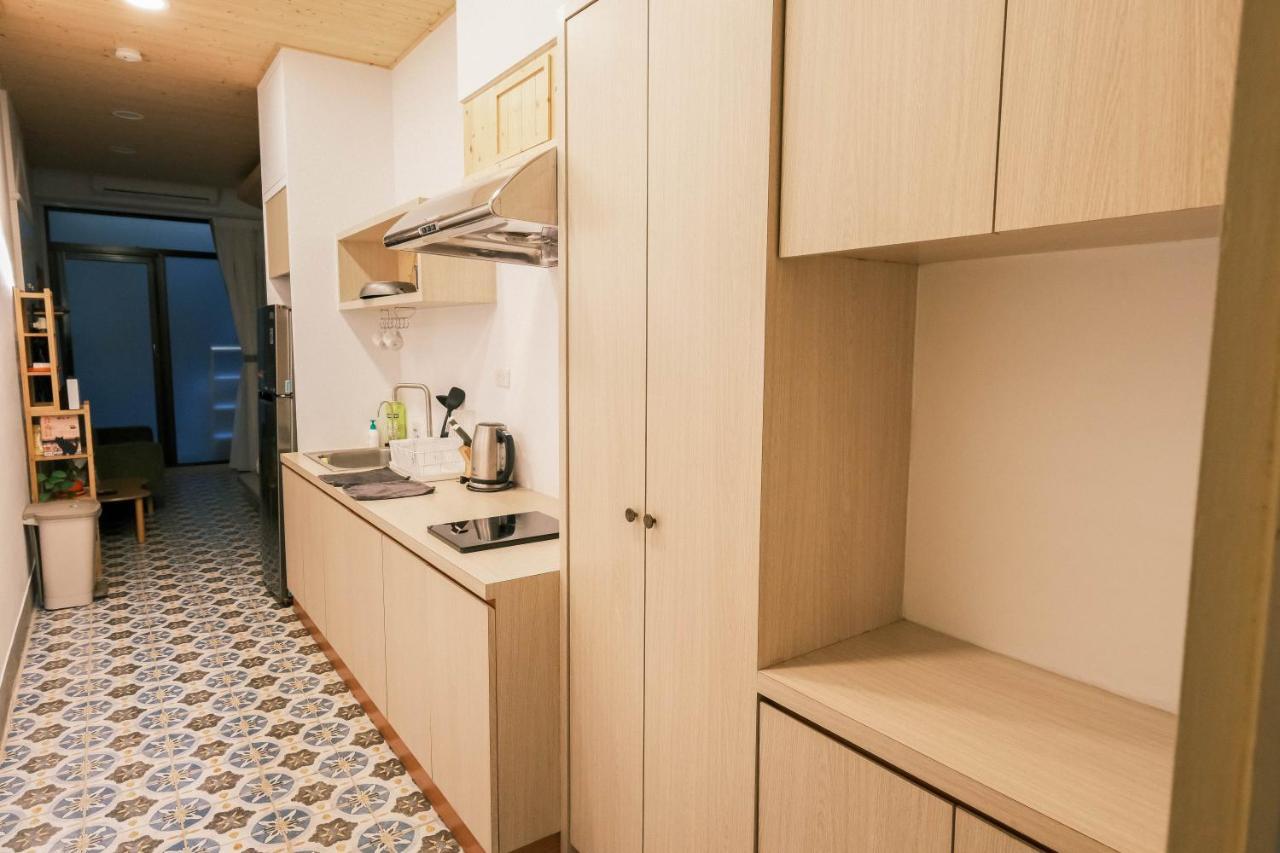 South Gate Home Stay Тайнань Экстерьер фото